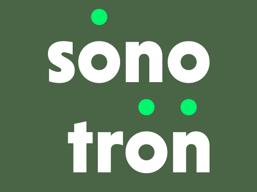Logo stylisé de SonoTron composé du mot “sono tron” en lettres blanches sur fond vert sombre, agrémenté de quatre points verts disposés au-dessus et entre les mots